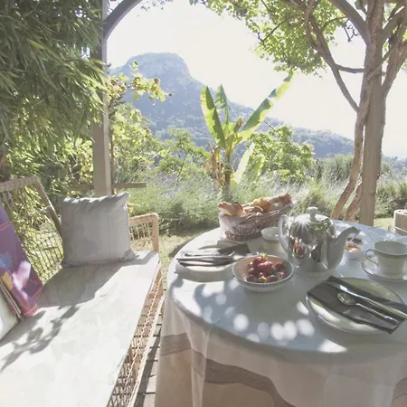 Bed & Breakfast La Colline De